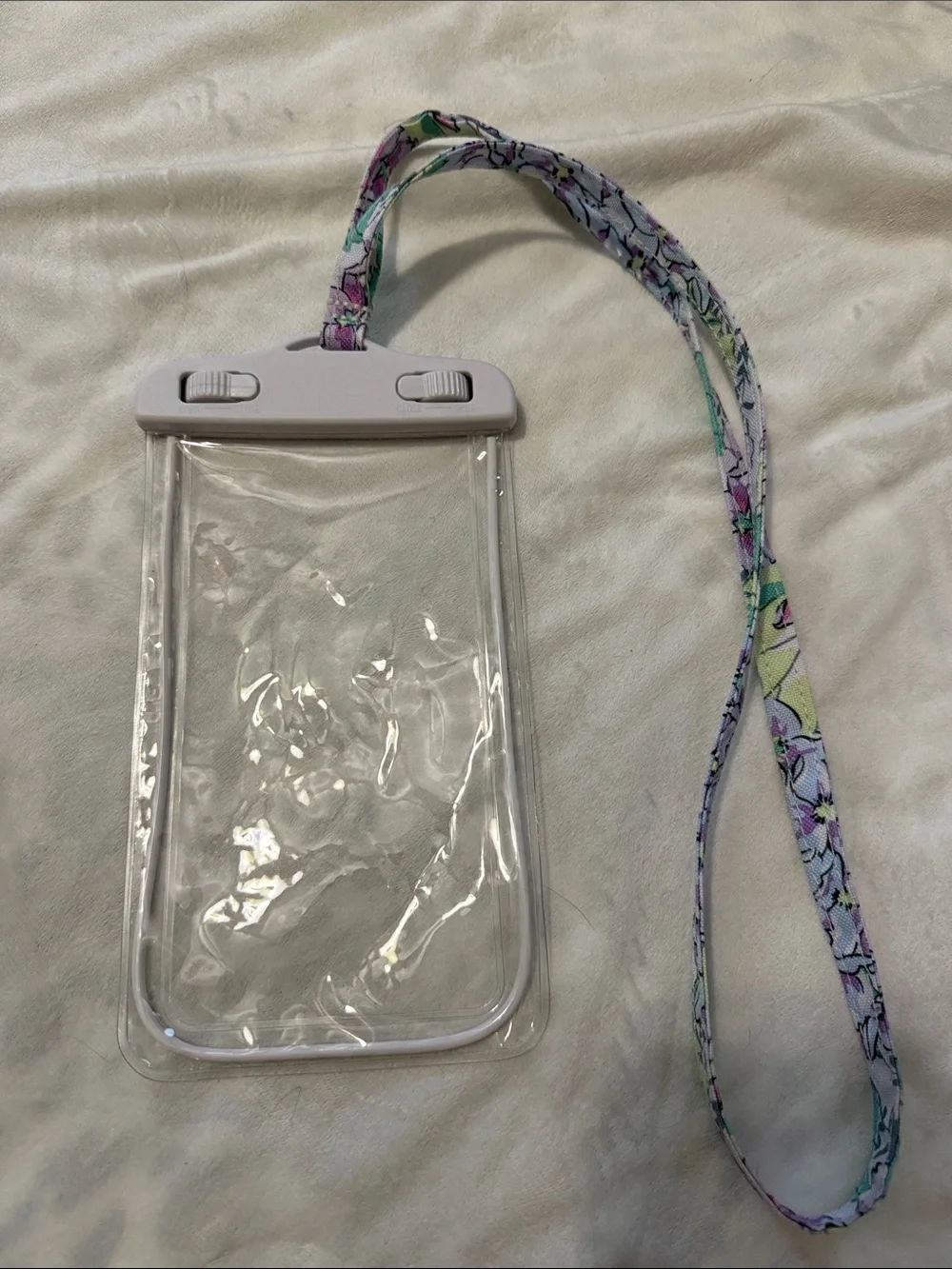Vera Bradley Clear Waterproof Phone Pouch with Floral Lanyard - White & Purple